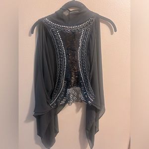 Black sequin in the back vest Daytrip size large